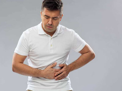 然而,阑尾炎一般发病速度很快,患者会感觉腹部疼痛,并伴有恶心,呕吐