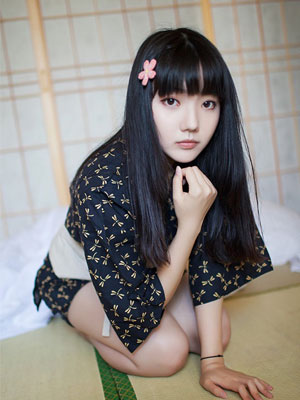 老俘虏小女男生不眼镜女生戴的喜欢绝招生四大男人图片