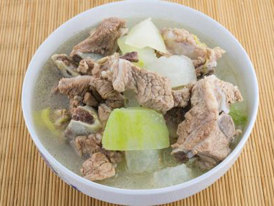 3,萝卜炖牛肉
