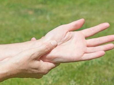 手脚麻木可能是重大疾病的先兆