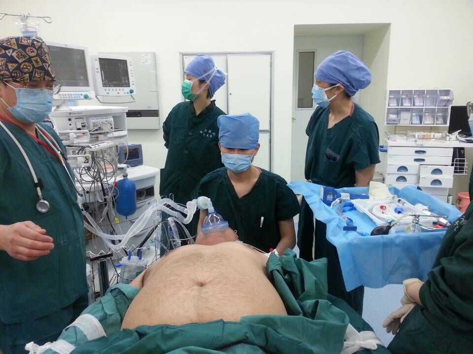 手术麻醉科顺利实施首例为过度肥胖osa患者的全身麻醉