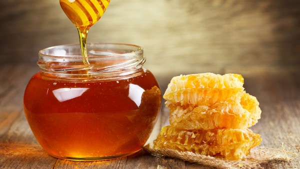 吃蜂蜜会不会引起胃疼呕吐