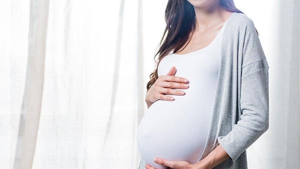 孕妈要注意，身体出现这6种异常，要警惕是胎儿求救的信号！