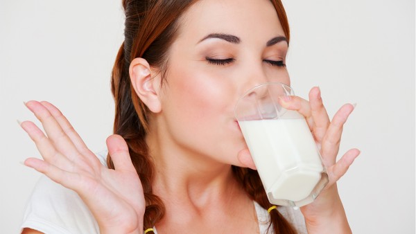 孕妇可以喝高钙低脂牛奶吗