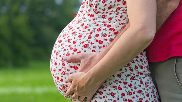 胎儿偏小一个月的危险有哪些