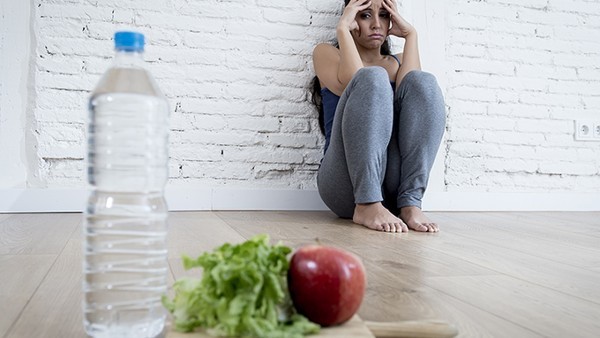 饮食规律可以有效防治厌食症