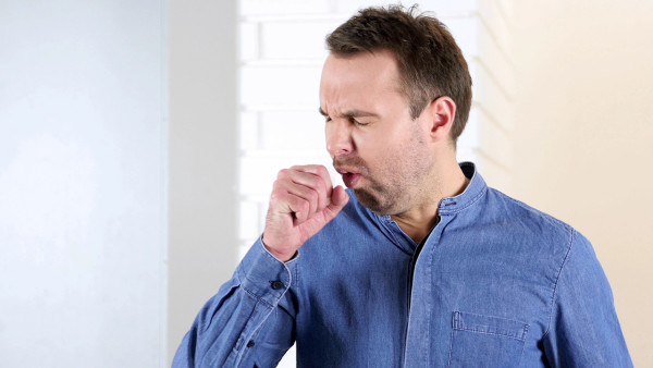 咳嗽主要由哪些因素引起