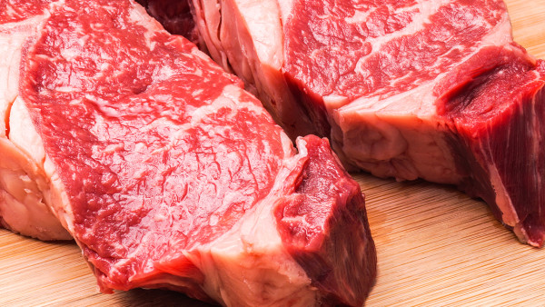 睾丸炎的患者要少吃牛肉