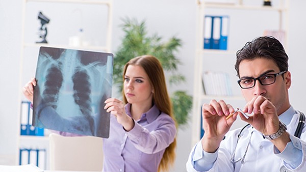 肺癌化疗一个疗程多少钱