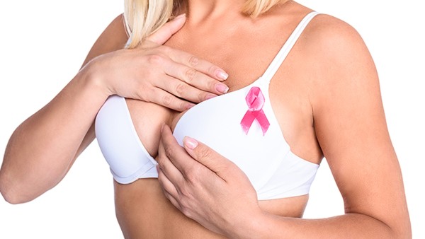 预防乳腺癌应注意乳房肿块