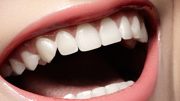 牙龈萎缩的原因到底是什么