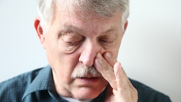 鼻中隔偏曲症应该怎么用药