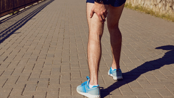 小腿肌肉萎缩的治疗可以尝试中医疗法