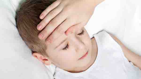 儿童鼻炎应该如何治疗？