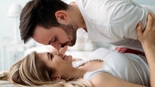 夫妻性生活可治疗感冒？ 性生活使吞噬细胞增加近2倍