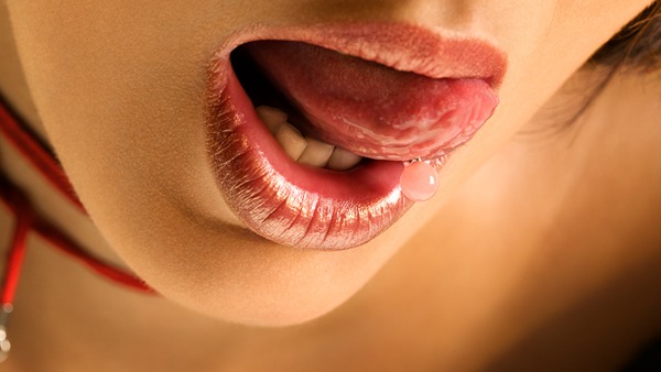 舌头牙齿常“打架”警惕舌癌 生活中如何预防舌癌？