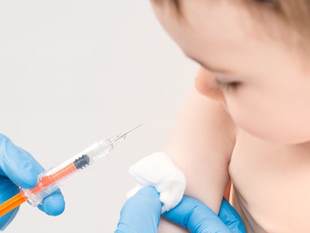 新生儿出生后该接种什么疫苗？这3针一定要打