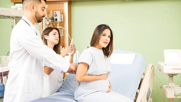 产后按压肚子的疼痛和生孩子宫缩痛比起来，哪个更疼？
