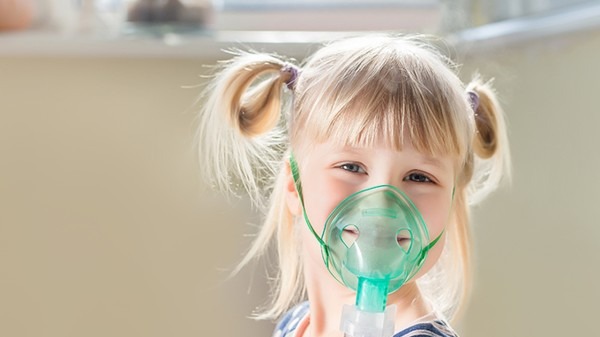 美国近120万儿童感染新冠肺炎 住院病例激增
