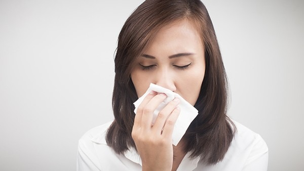 为什么秋冬成鼻炎重灾季节？3方法护理鼻子