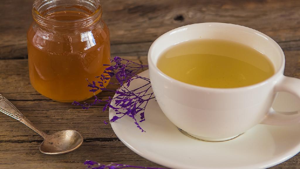 脂肪肝肝囊肿能喝蜂蜜水吗？适量的喝