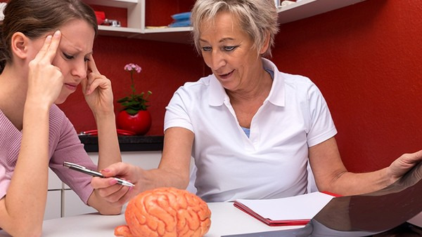 脑血栓常见的后遗症有哪些 脑血栓会使人变成痴呆吗