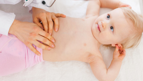 小儿免疫力低下会得肺炎吗，小儿肺炎的引起原因是什么？