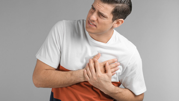 患有气胸怎么办 治疗气胸的方法都有哪些