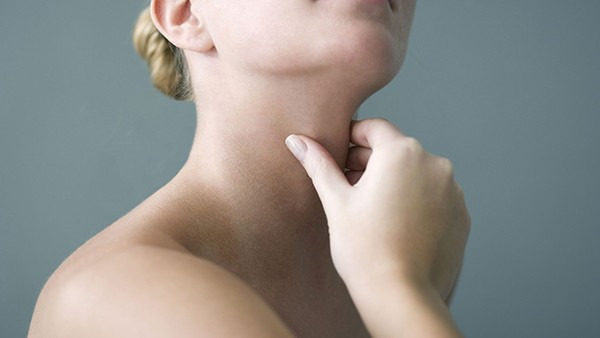 怎样消除咽喉异物感 教你消除异物感的5个方法