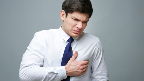 气胸疾病可以预防吗 气胸有什么症状