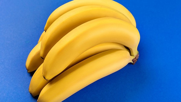 天气炎热容易胃胀气 试试8种排气食物