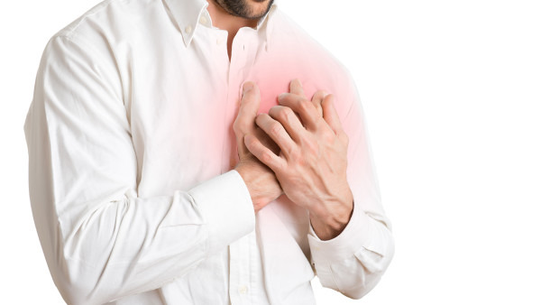 心梗的早期症状都有哪些 常见的心梗早期症状有4种