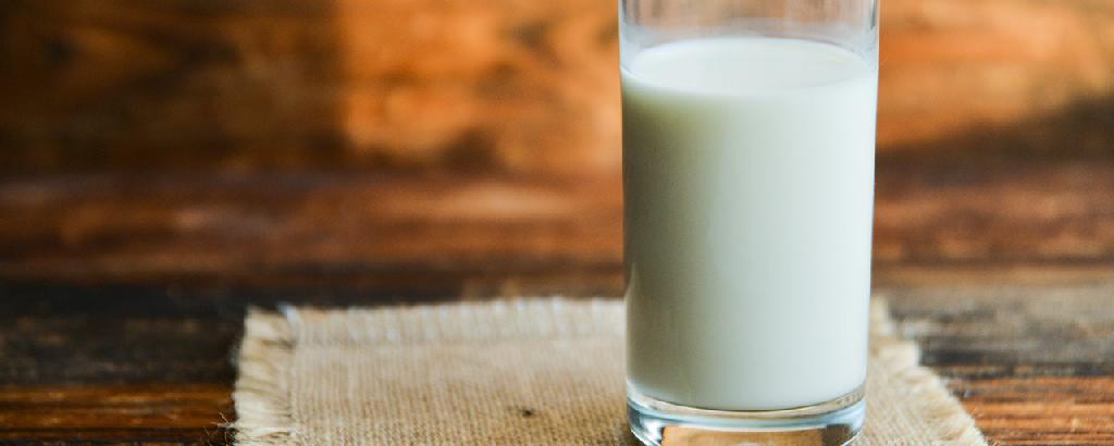 糖尿病人能喝牛奶吗？可以喝