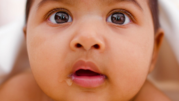 宝宝有点对眼怎么办 宝宝有点对眼该怎么进行缓解
