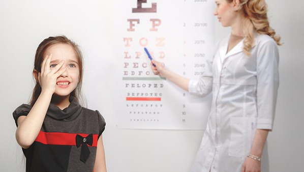 近视的危害都有哪些 近视会产生哪些并发症