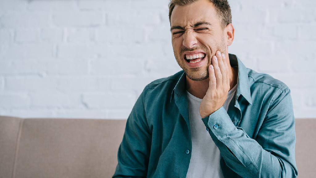 种植牙齿痛吗 种植牙痛的常见病因