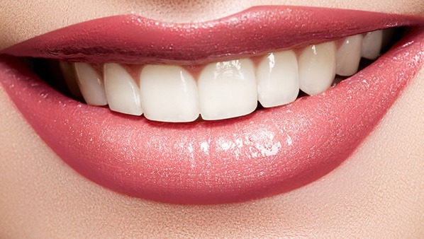 牙齿出血是什么原因导致的 多半是这两种病因引起的