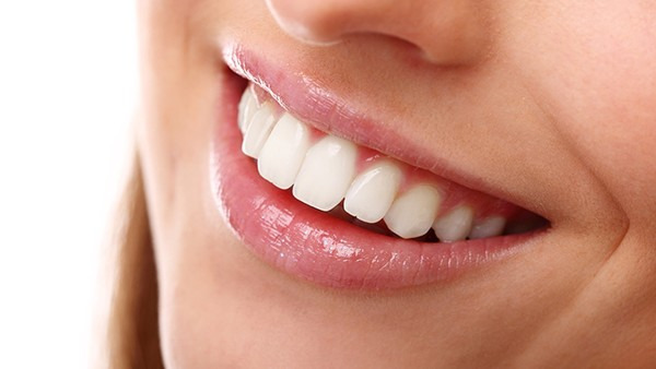 牙齿流血是什么原因导致的 牙齿流血该怎么办才好