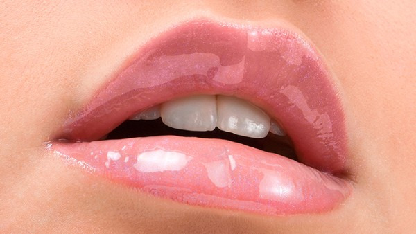 牙龈萎缩的原因都有哪些 牙龈萎缩该如何进行治疗