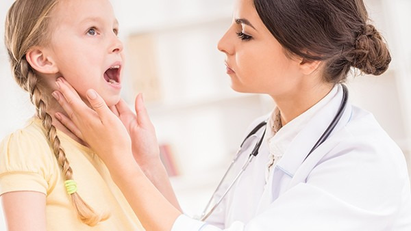 小孩牙出血该怎么办才好 导致小孩牙出血的病因都有哪些