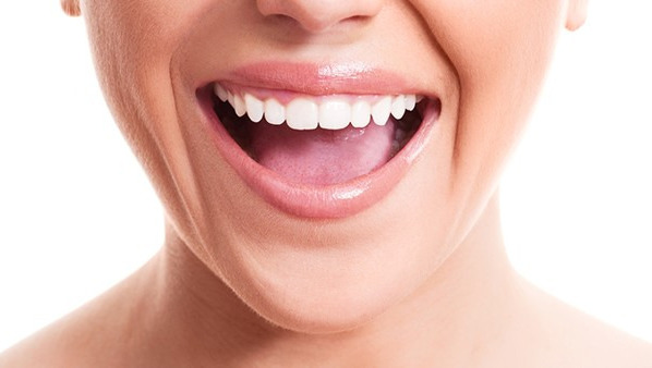 牙齿流血是什么原因导致的 牙齿流血该怎么办才好