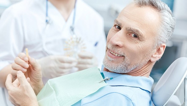 牙龈萎缩的治疗方法都有哪些 如何才能预防牙龈萎缩的诞生
