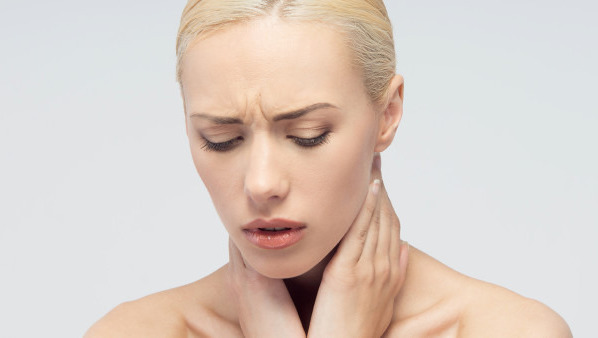 反流性咽炎的症状都有哪些 反流性咽炎症状的产生原因都有哪些
