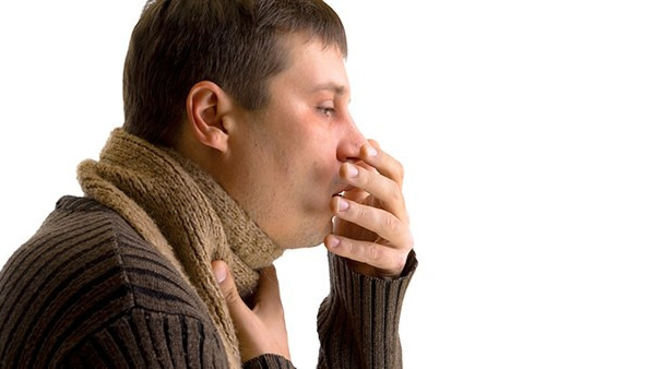 咽炎常见的症状表现都有哪些 咽炎会引发耳鸣耳疼的症状吗