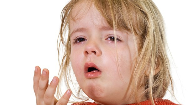 儿童嗓子发痒干咳是怎么回事 儿童嗓子发痒干咳需要多注意什么