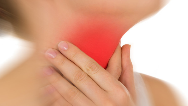 咽喉炎的症状表现都有哪些 得了慢性咽炎需要注意的3个事项