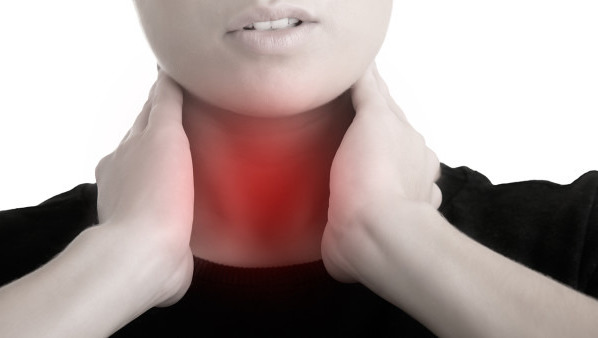 有慢性咽炎怎么治疗 形成慢性咽炎的常见原因都有哪些