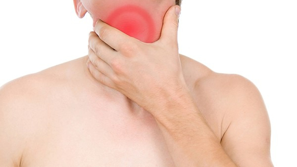 慢性咽炎急性发作要如何缓解 慢性咽炎发作吃什么好