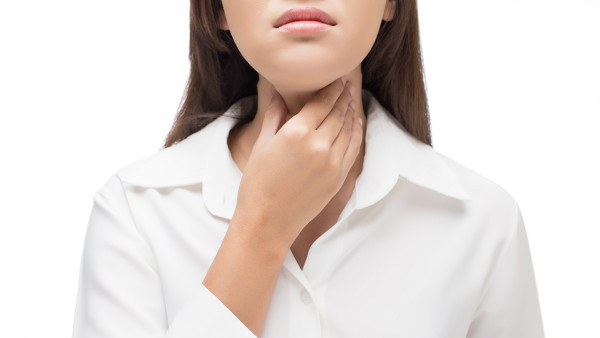 慢性咽炎的症状都有哪些 慢性咽炎会导致便秘吗