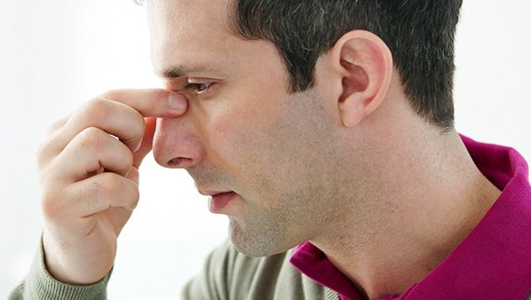 鼻窦炎的症状都有哪些 鼻窦炎会引起颅内化脓性脑膜炎吗